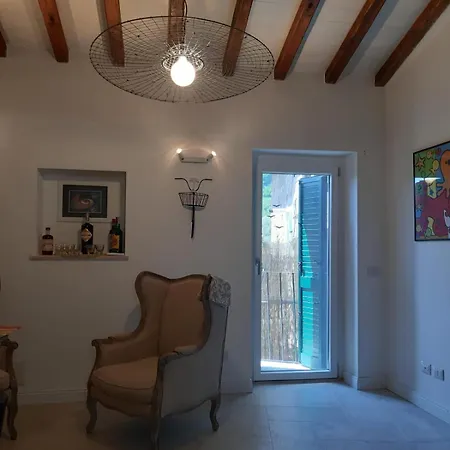 Diffuso E Scuderie Vgb Daire